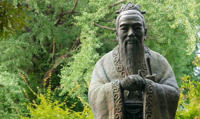 Statue of Confucious